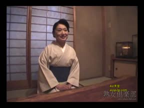 五十路熟女が浴衣で蕩けるような快楽へといざなう