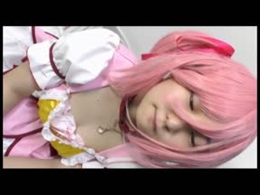 Ｆカップ神乳コスプレイヤー着衣で生中ファック